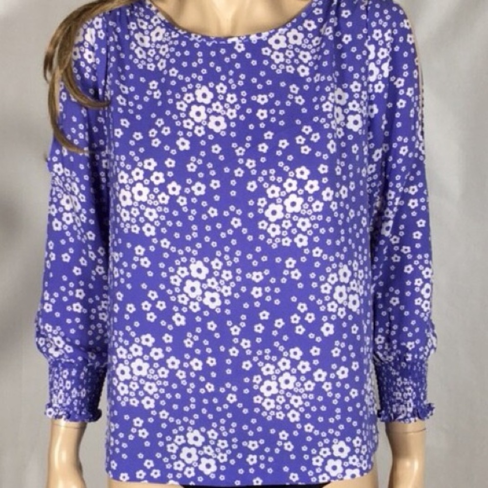 Michael Kors L blouse, featuring a stunning purple white floral pattern